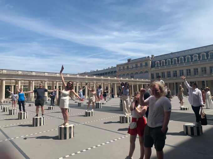 Paris: Louvre Museum Timed Entry Ticket & Pop Culture Tour - Maximizing Your Louvre Museum Experience