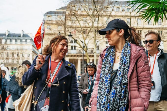 Paris: Louvre Museum Tour Mona Lisa & Iconic Masterpieces - Ask Away