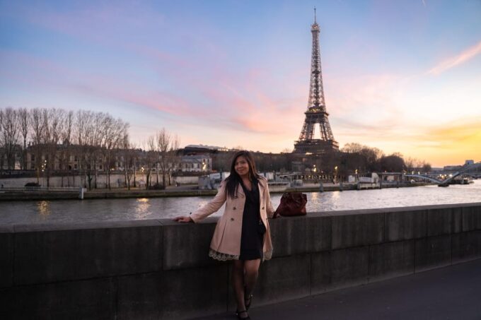 Paris: Louvre Photoshoot or Seine Bridges Eiffel Tower Walk - Customizing Your Photoshoot Experience