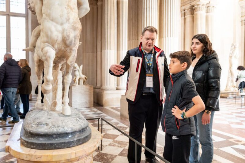 Paris: Louvre Private Family Tour for Kids + Reserved Entry - Tour Highlights