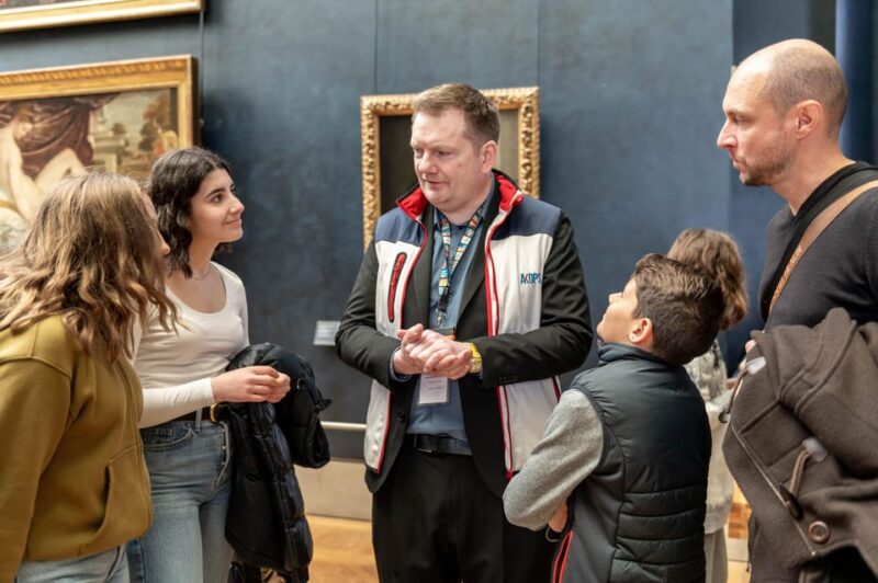 Paris: Louvre Private Family Tour for Kids + Reserved Entry - Customer Reviews