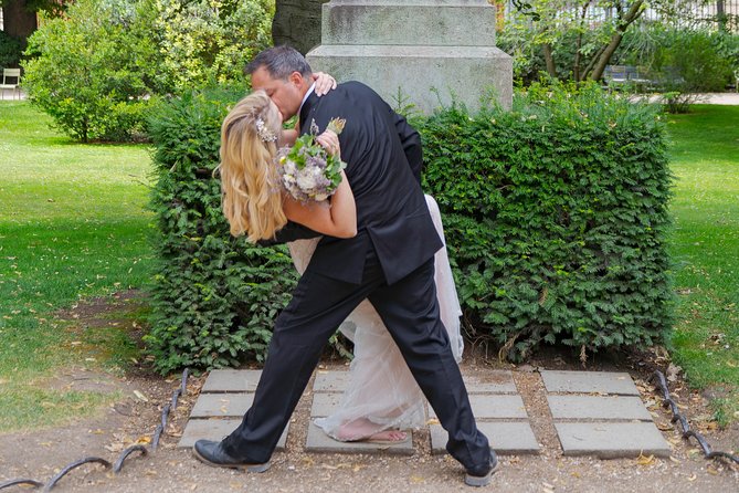 Paris Luxembourg Garden Wedding Vows Renewal Ceremony With Photo Shoot and Video Shoot - Pricing and Guarantee