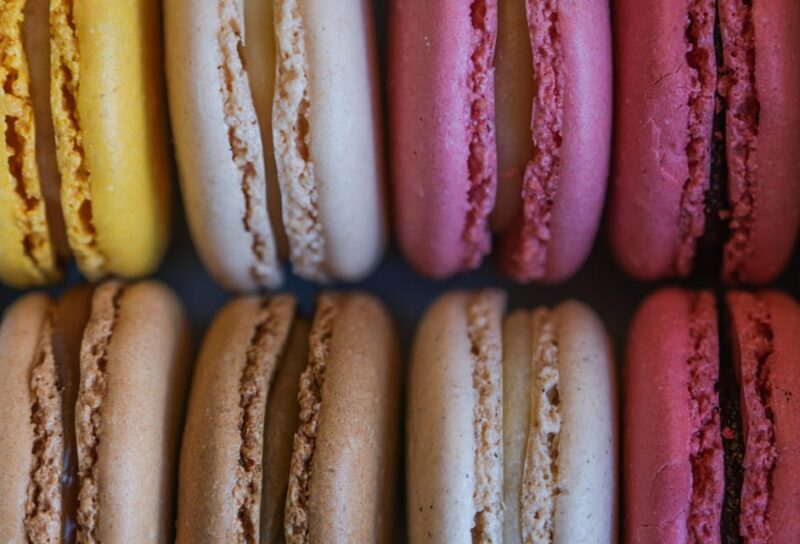Paris: Macaron Baking Class - Indulging in Macaron Tasting and Refreshments