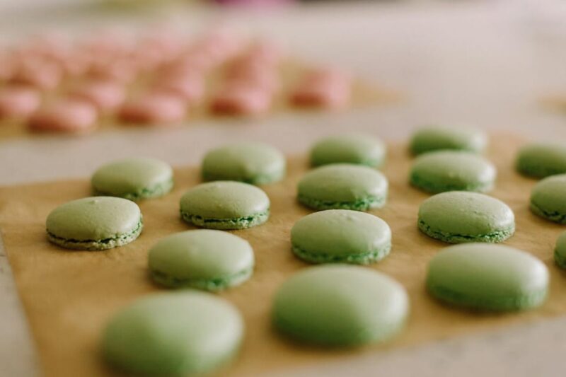 Paris: Macaron Baking Class - Reviewing the Class Pricing, Booking, and Cancellation Details
