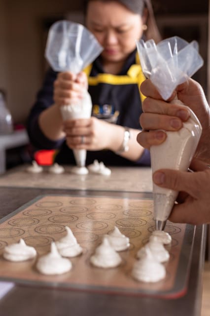 Paris: Macarons Class in a Parisian Home - Experience Highlights