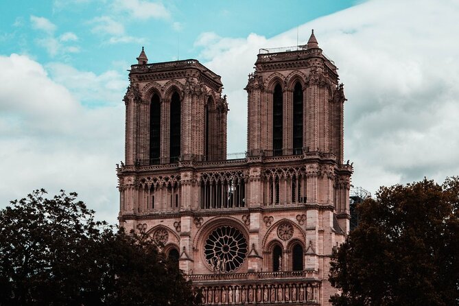 Paris: Marais Walk Self Guided Audio Tour - How It Works