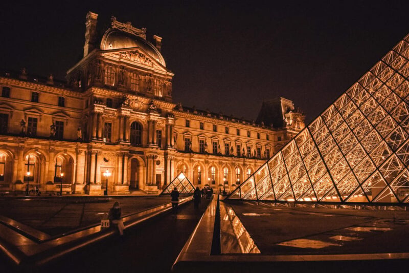 Paris: Mona Lisa and Louvre Highlights Tour SEMI PRIVATE - Highlights of the Louvre Museum