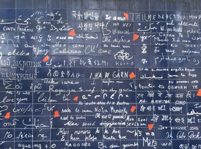 Paris Montmartre: 2-Hour Walking Tour in German - Customer Ratings and Feedback