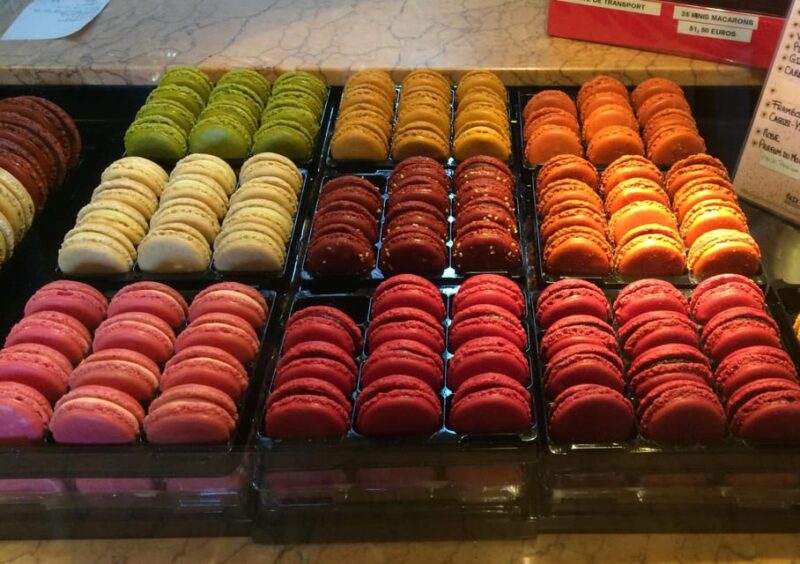 Paris: Montmartre, Champs Elysees, Trocadéro Walking Tour - Meeting Point