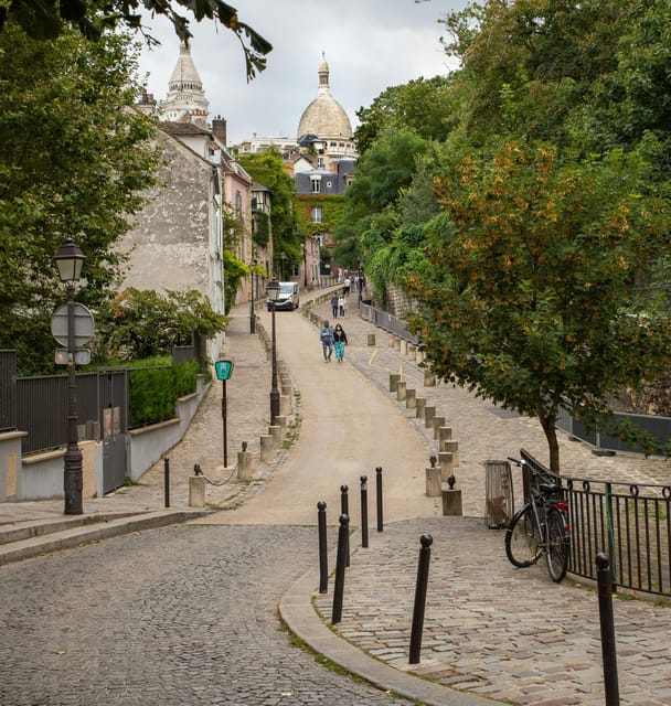Paris: Montmartre, Champs Elysees, Trocadéro Walking Tour - What to Bring