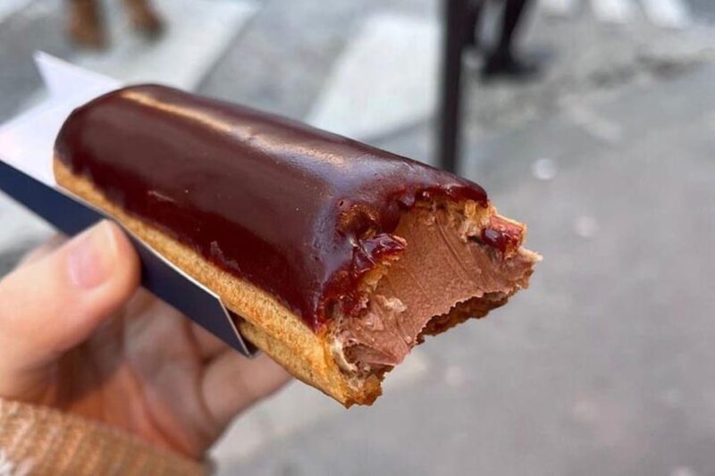Paris: Montmartre Chocolate and Pastry Walking Tour - Key Points