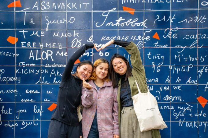 Paris Montmartre Highlights Walking Tour - Small Group - Ask Away