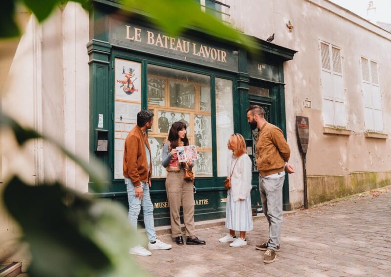 Paris: Montmartre Semi-Private Walking Tour - Discovering Hidden Gems