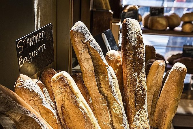 Paris Montmartre Walking Tour Best Art Culture and Food - Memorable Experiences