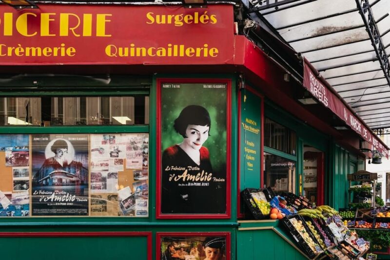 Paris: Montmartre Walking Tour With a Guide - Itinerary Highlights
