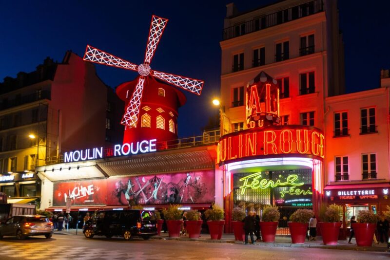 Paris: Moulin Rouge Dinner Show, Champagne, and Transport - Customer Reviews and Restrictions