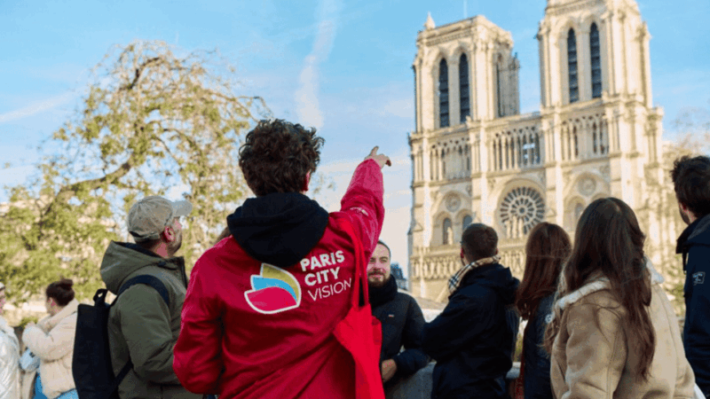 Paris: Notre Dame Cathedral Guided Tour of the Neighborhood - Key Points