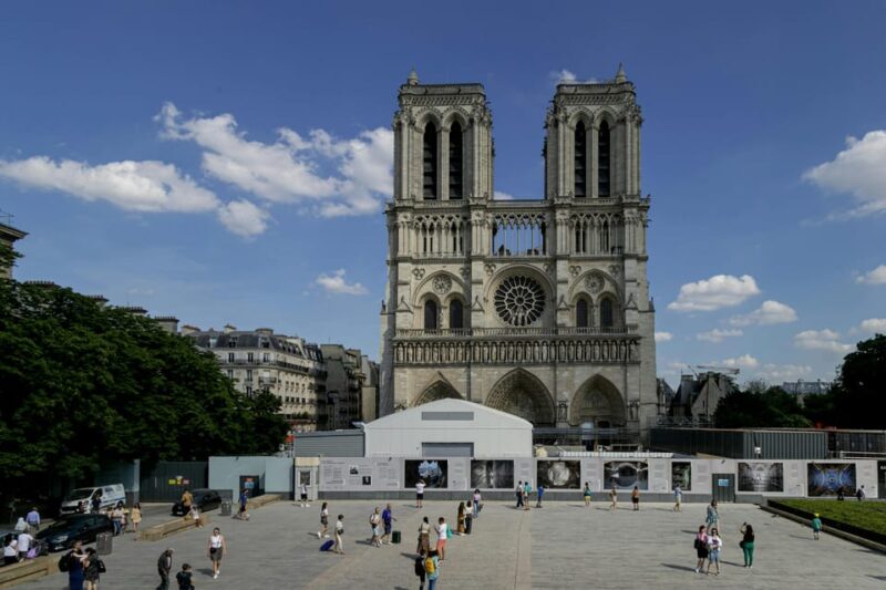 Paris: Notre Dame Exterior Guided Tour - Small Group - Tour Details