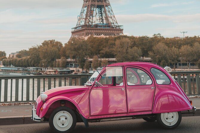 Paris Pink Tour by Night with Champagne - The Value Proposition