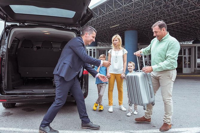Paris Private Airport Transfer With English Speaking Driver - Included in the Transfer