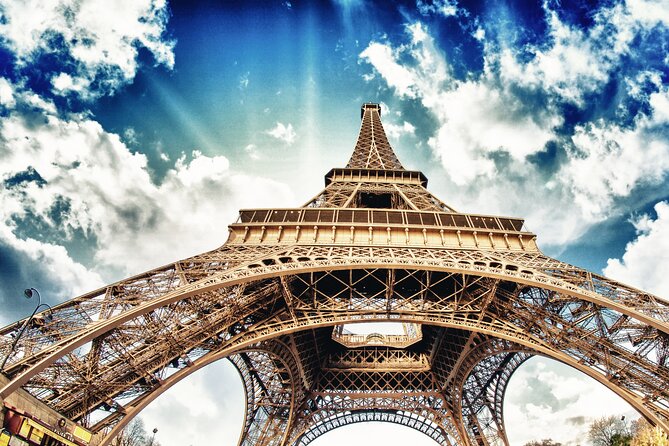 Paris Private Arrival Transfer: Railway Station to Hotel - Door-to-Door Transfer