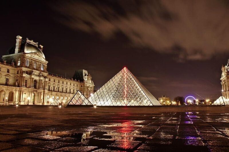 Paris: Private City of Lights Tour With Seine Cruise - Whats Included