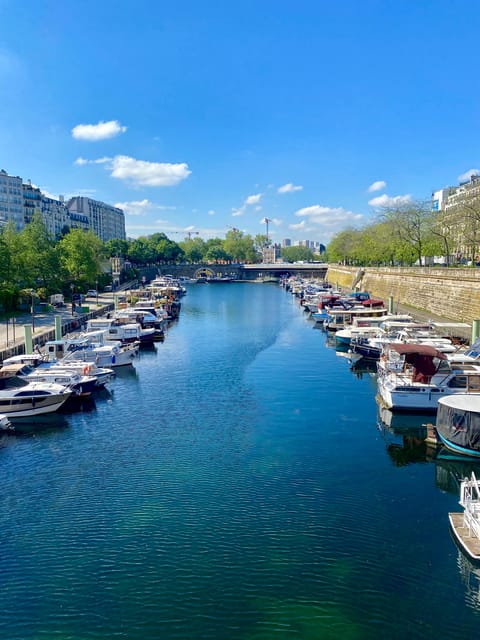 Paris: Private Early Morning City Walking Tour - Early Morning Exploration