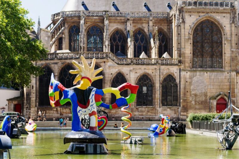 Paris: Private Family Tour, Highlights and Museum Visit - Family-Friendly Features
