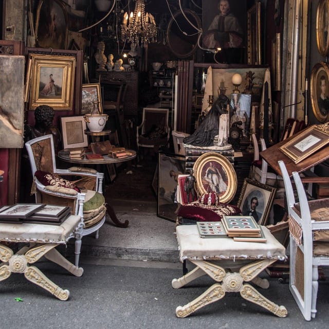 Paris: Private Guided Antique & Vintage Shopping Tour - Sipping Champagne and Browsing Curated Selections