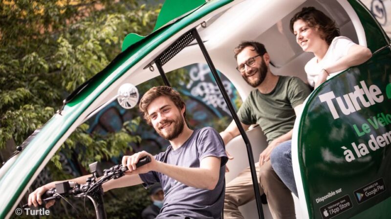 Paris: Private Guided Tour in Rickshaw Bike - Napoleon - Explore Iconic Landmarks