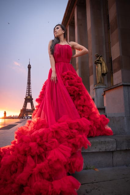 Paris: Private Photoshoot Near the Eiffel Tower - Photoshoot Experience