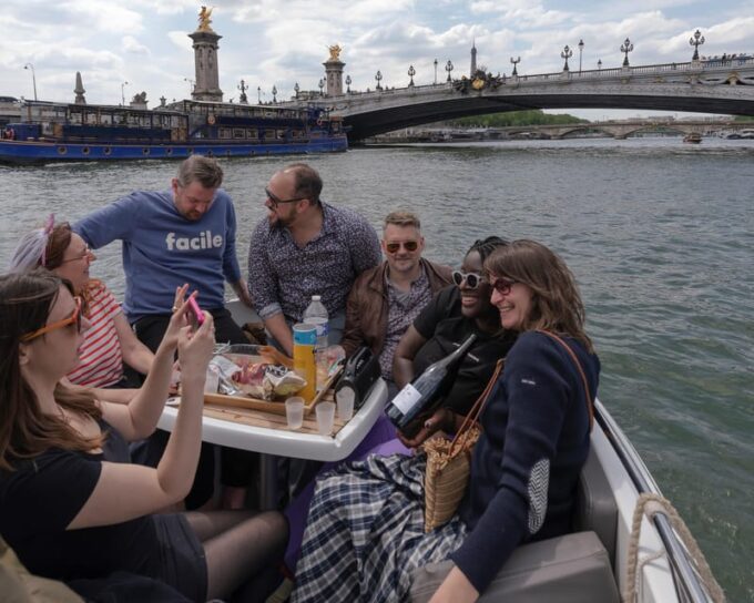 Paris: Private Seine River Cruise - Booking and Cancellation Policy