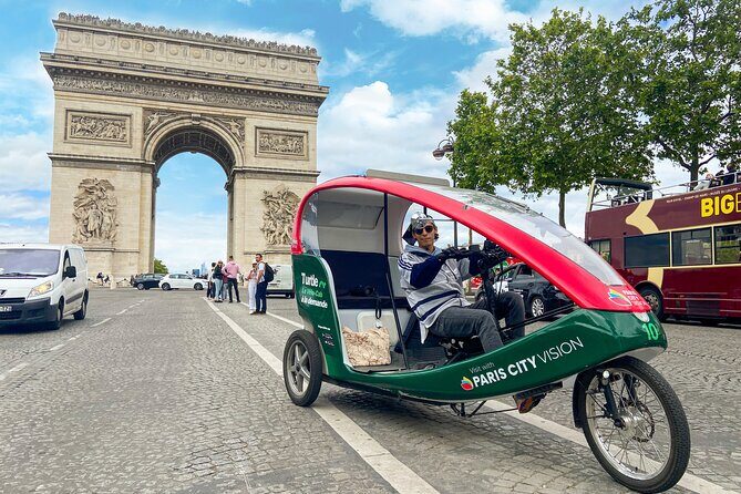 Paris Private Sightseeing Guided Tour by Electric Rickshaw - The Itinerary Breakdown