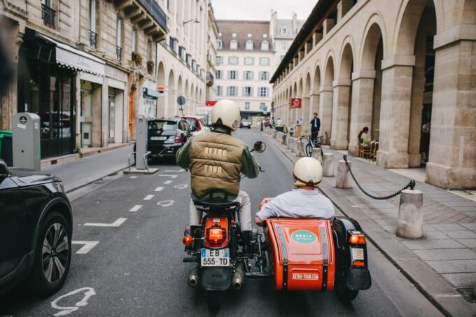 Paris: Private, Tailor Made, Guided Tour on Vintage Sidecar - Exploring Paris Landmarks