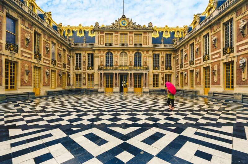 Paris: Private Versailles & Estate Marie Antoinette Day Trip - Highlights of the Hall of Mirrors