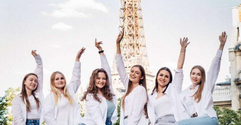 Paris: Professional Photographer - Photography Details