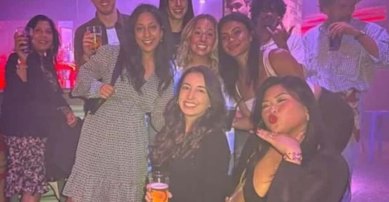 Paris: Pub Crawl With Shots and Nightclub Entry - Highlights of the Experience