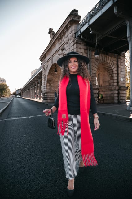 Paris: Quick Private Photography Session Near Eiffel Tower - Accessibility and Group Information