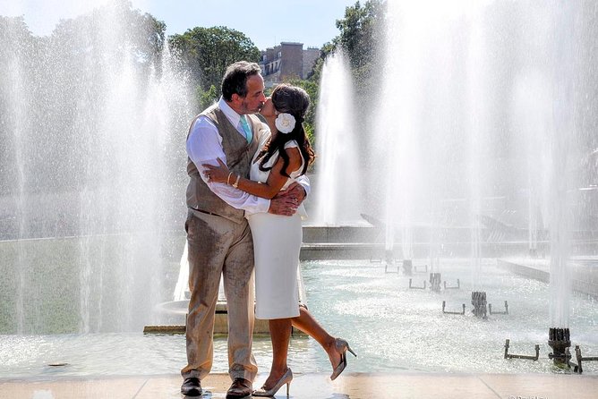 Paris Renew Your Wedding Vows Experience With Professional Photographer - Photo and Video Delivery