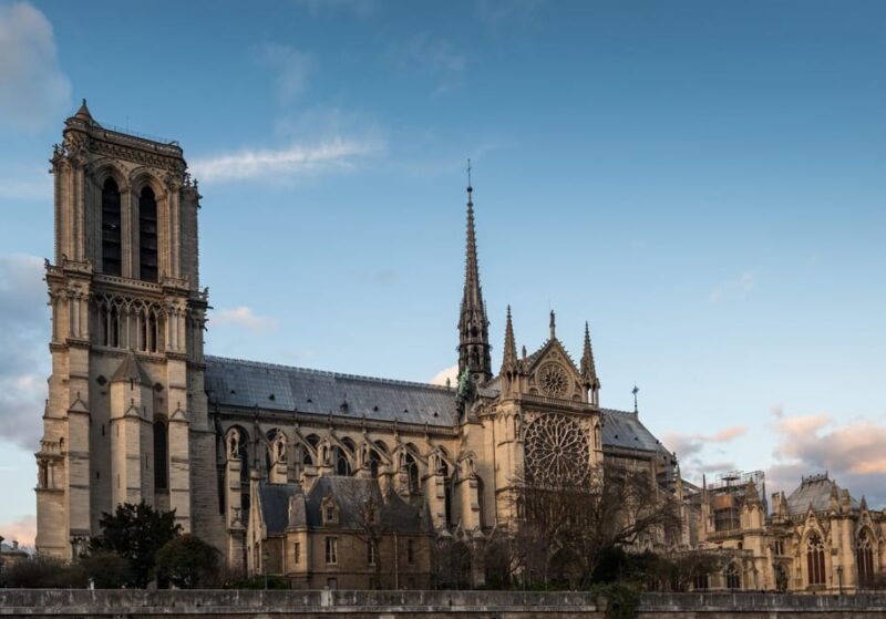 Paris: Sainte-Chapelle Entry With Notre Dame Outdoor Tour - Tour Overview