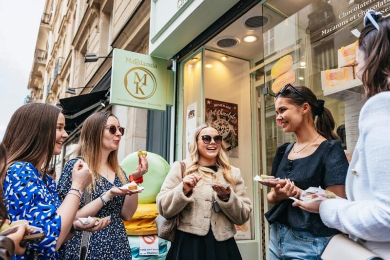 Paris: Seine Cruise and Macaron Tasting by the Eiffel Tower - Discover Iconic Parisian Landmarks