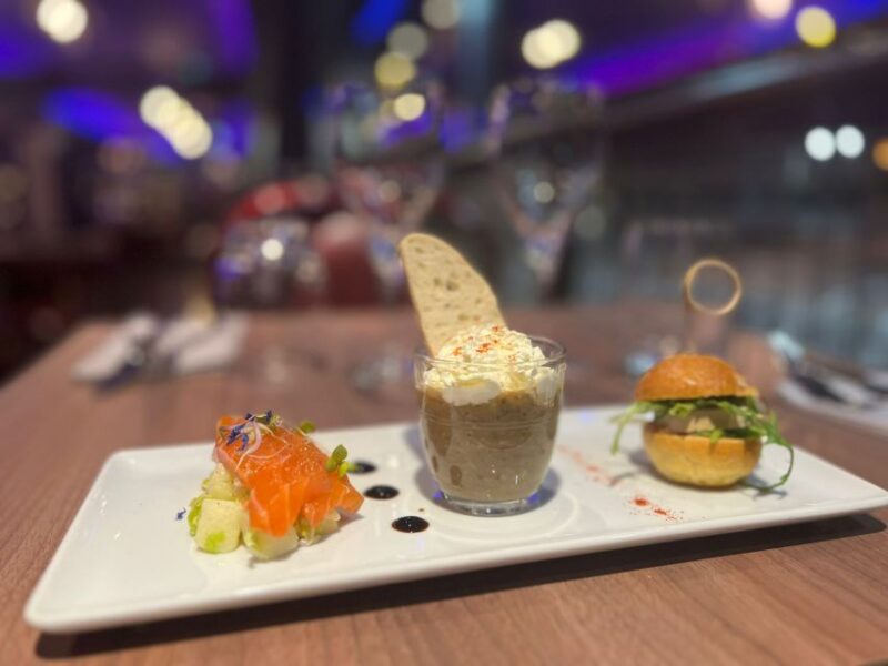 Paris : Seine River Bistronomic Dinner Cruise - Experience Highlights