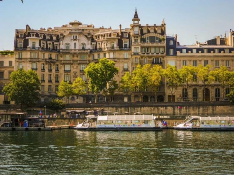 Paris: Seine River Cruise With Hot Chocolate - Meeting Point and Departure Frequency