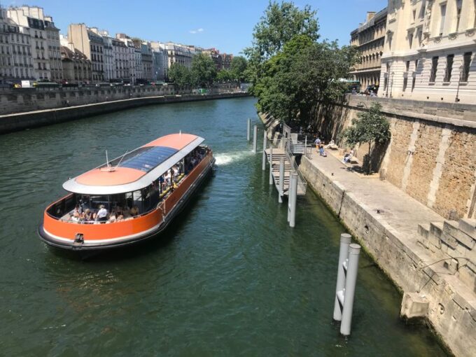 Paris: Seine River Panoramic Cruise - Tips for Enjoying the Seine River Panoramic Cruise