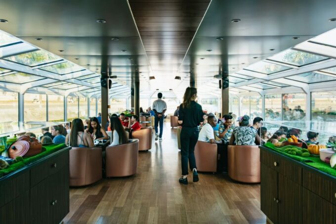 Paris: Seine River Panoramic Views Dinner Cruise - Customer Ratings and Feedback