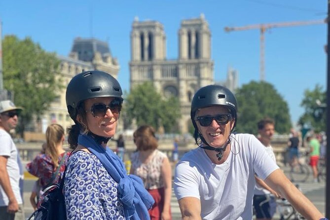 Paris Sightseeing Family Friendly Guided Electric Bike Tour - Meeting and End Point
