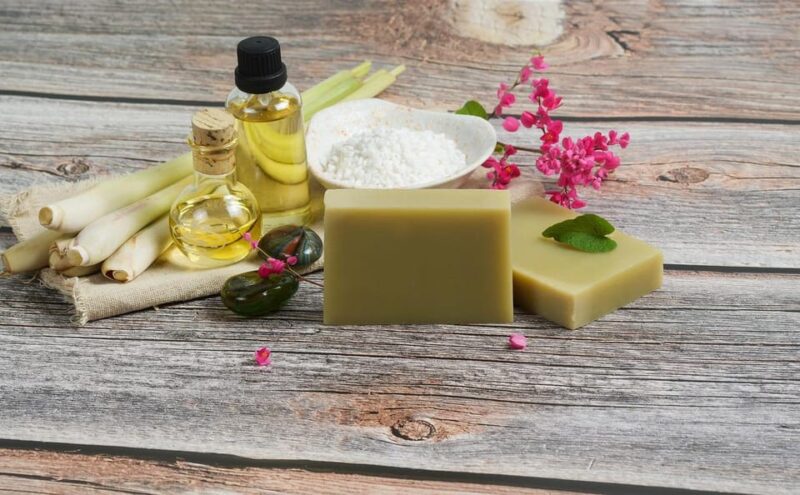 Paris: Soap Making Workshop (Cold Process Soap Making) - Workshop Format