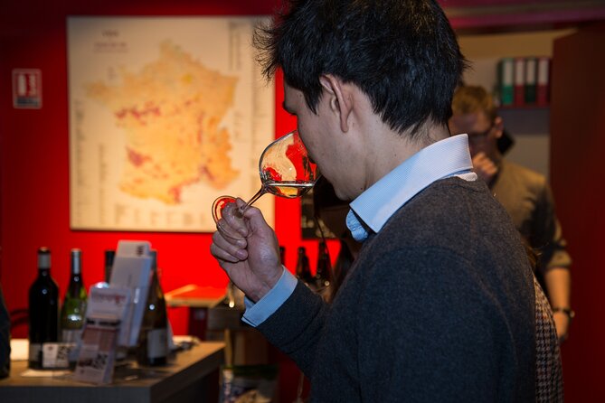 Paris St Germain Wine Tasting - Tailored Experiences for Guests