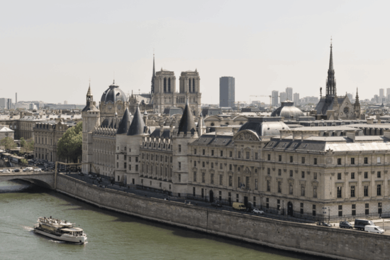 Paris: Ste Chapelle, Conciergerie Private Guided Tour +Entry - Conciergerie: From Royal Palace to Prison