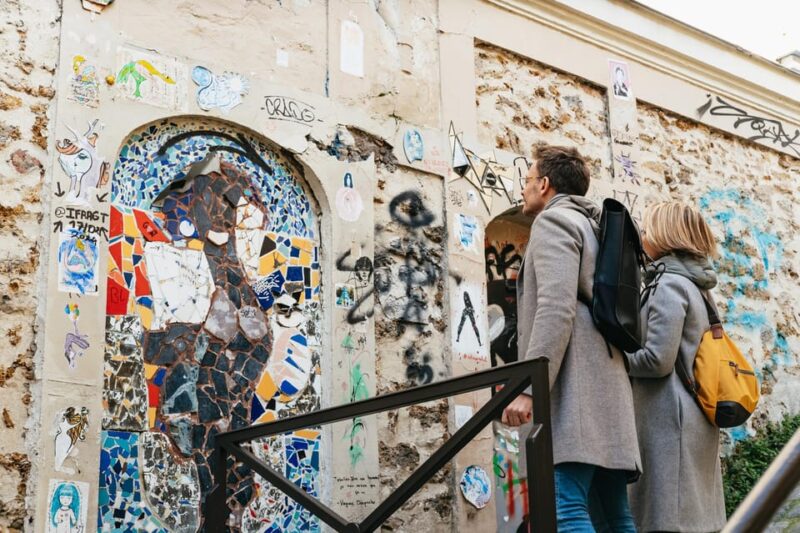 Paris: Street Art Walking Tour With a Street Artist Guide - The Walking Experience